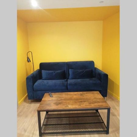Charmant Appartement Avec Terrasse Pont-de-lʼIsère المظهر الخارجي الصورة
